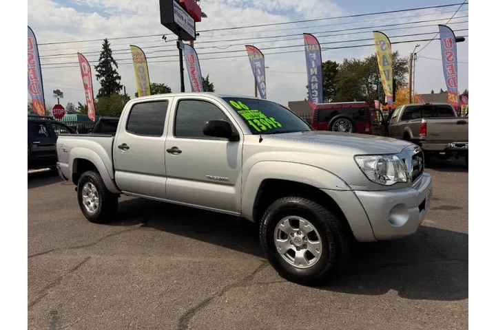 $13995 : 2006 Tacoma PreRunner V6 image 3