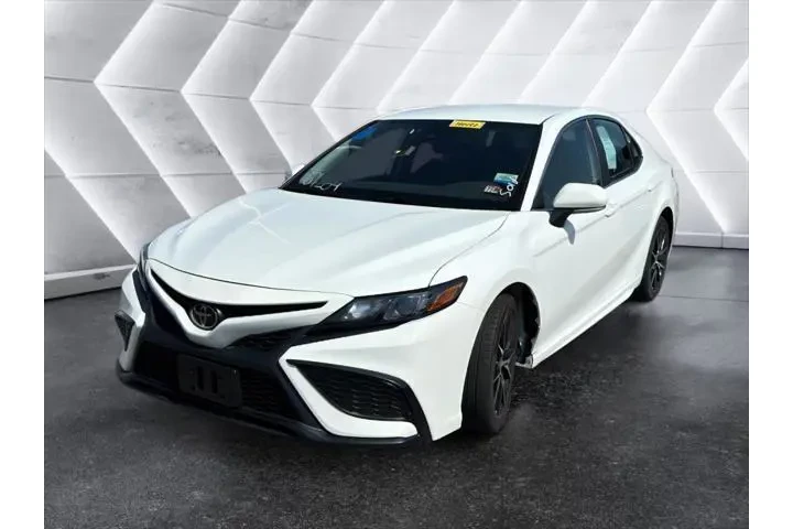$22995 : Toyota Camry 2023 SE 4dr Sed image 2
