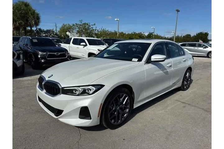 $39988 : BMW 3 Series 2025 AWD 330i x image 7