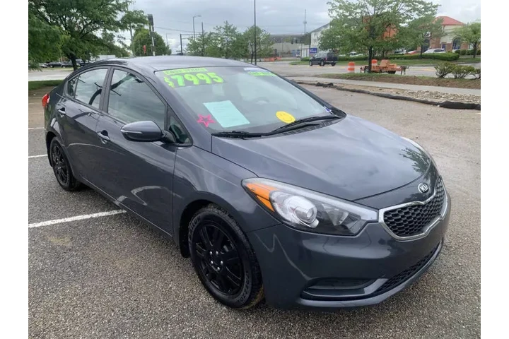 $7995 : 2015 Forte LX image 8