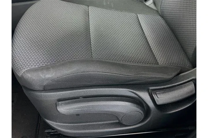 $14138 : Kia Soul 2022 X-Line 4dr Cro image 10