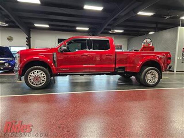 $94900 : 2023 F-450 Super Duty LARIAT image 8