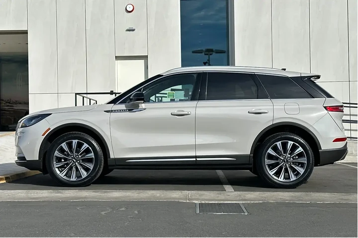 $27900 : Lincoln Corsair 2022 Reserve image 6