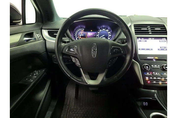 $18998 : Lincoln MKC 2019 Premiere 4d image 10