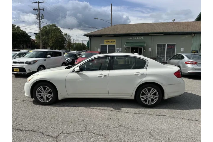 $9900 : 2011 G37 Sedan x image 3