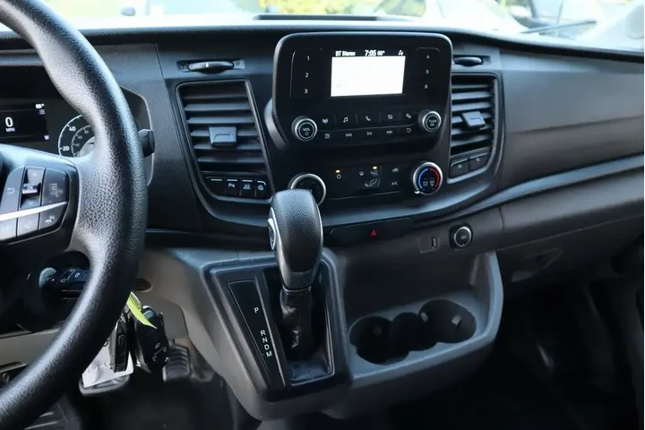 $27007 : Ford Transit 2021 250 3dr LW image 5