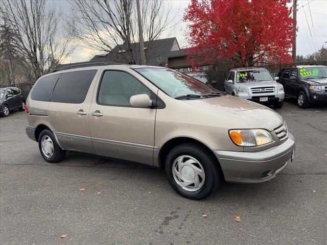 $4750 : 2002 Sienna LE image 4