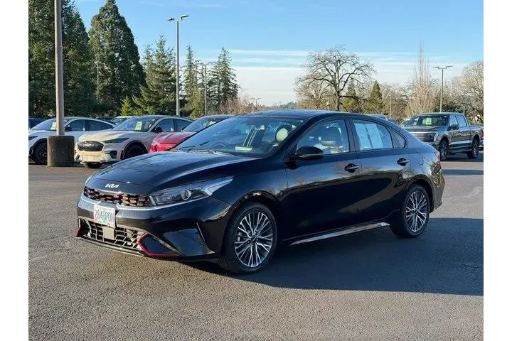 $18977 : Kia Forte 2023 GT-Line 4dr S image 7