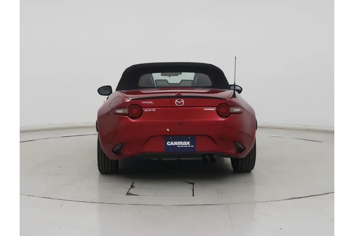 $24998 : Mazda MX-5 Miata 2021 Club 2 image 2