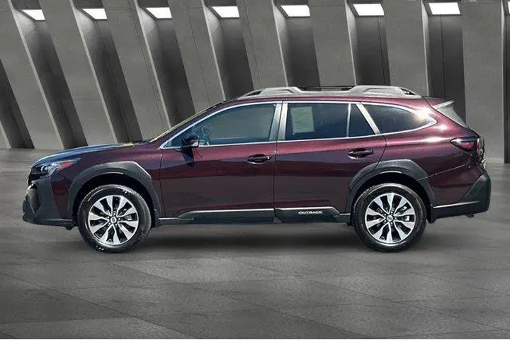 $27000 : Subaru Outback 2024 AWD Limi image 8
