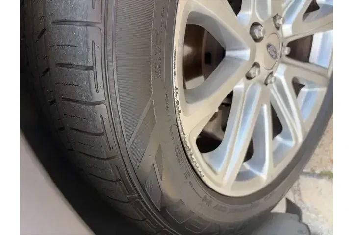 $13658 : Ford Explorer 2017 Limited 4 image 8