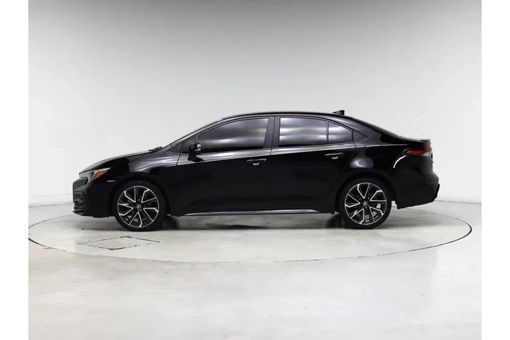 $23998 : Toyota Corolla 2024 Nightsha image 3