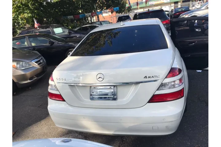 $11490 : Used 2009 S-Class 4dr Sdn 5.5 image 9