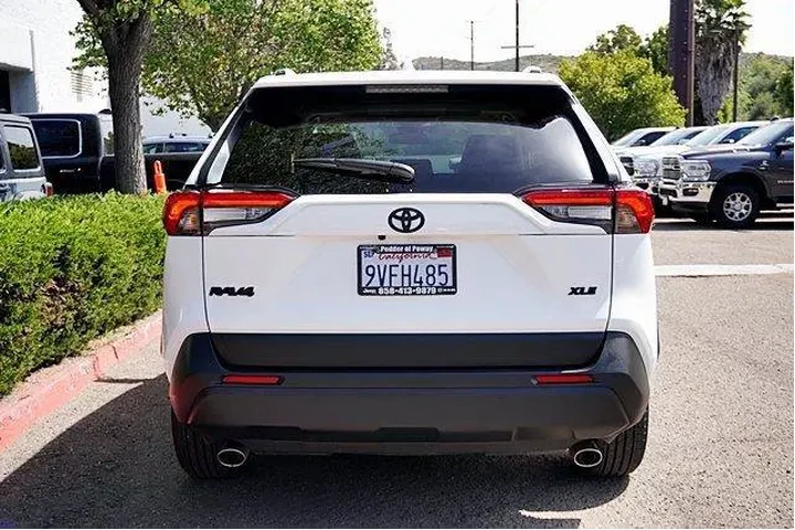 $32998 : Toyota RAV4 2025 XLE 4dr SUV image 9