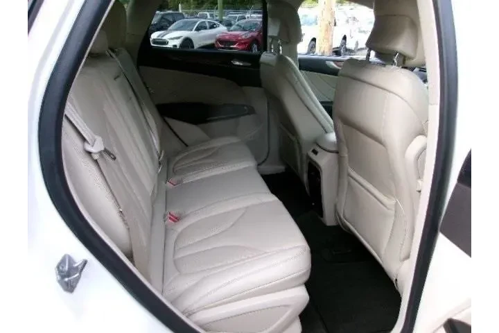 $18996 : Lincoln MKC 2019 AWD Select image 5