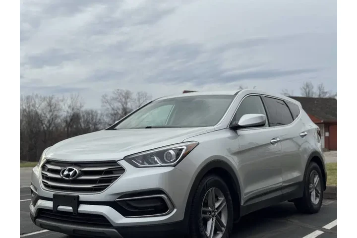 $7750 : 2017 Santa Fe Sport 2.4L image 2