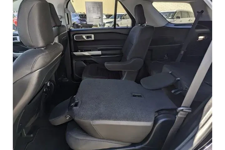 $18999 : Ford Explorer 2020 XLT 4dr S image 8