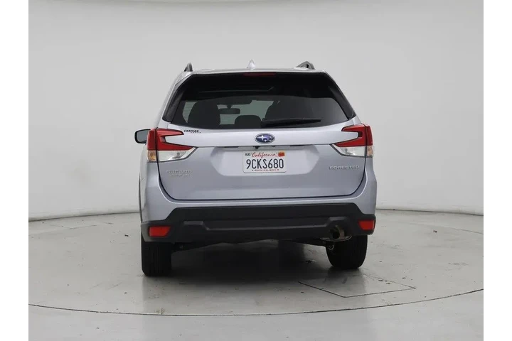 $28998 : Subaru Forester 2022 AWD Pre image 6