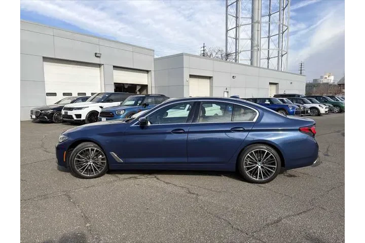 $39943 : BMW 5 Series 2023 AWD 530i x image 4