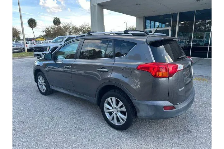 $13925 : Toyota RAV4 2013 AWD Limited image 6