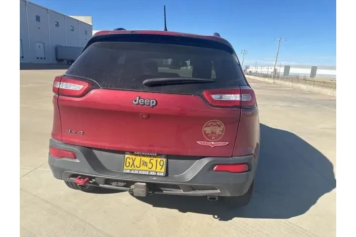 $11450 : Jeep Cherokee 2015 4x4 Trail image 6