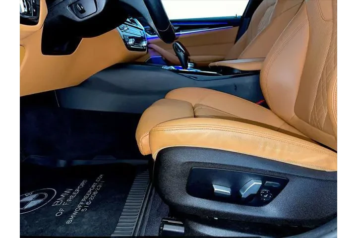 $30998 : BMW 5 Series 2021 AWD 530i x image 10