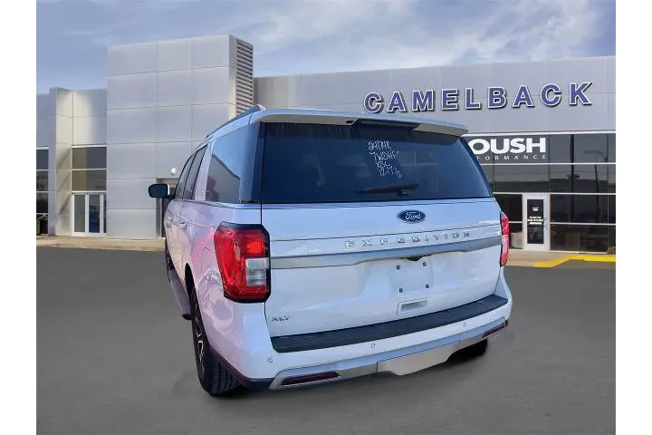 $34590 : Ford Expedition 2024 4x2 XLT image 6