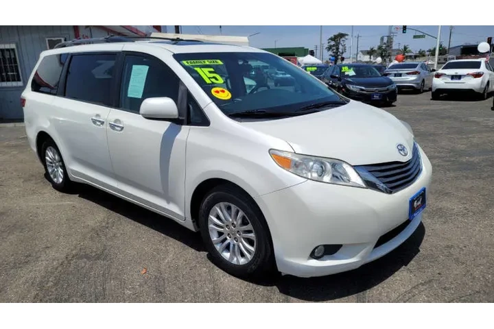 $20995 : 2015 Sienna XLE Premium 8-Pas image 6