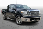 $15997 : Nissan Titan 2017 4x2 SV 4dr thumbnail