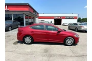 2017 Elantra SE 2.0L Auto (Ul en Lexington