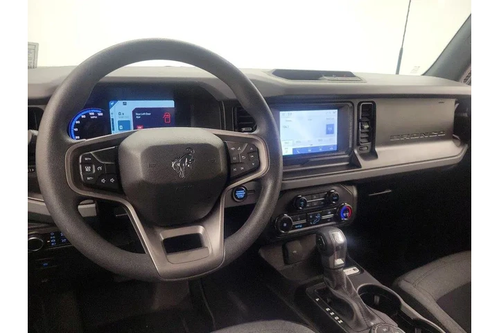 $37998 : Ford Bronco 2023 4x4 Base 4d image 9
