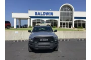 $34950 : Ram 1500 Classic 2023 4x4 SL thumbnail