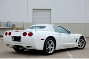 $17990 : 2001 Corvette thumbnail