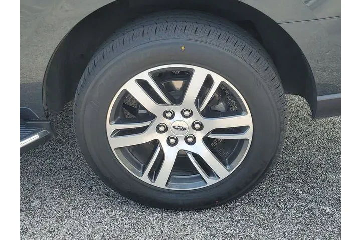 $39994 : Ford Expedition 2023 4x4 Lim image 8