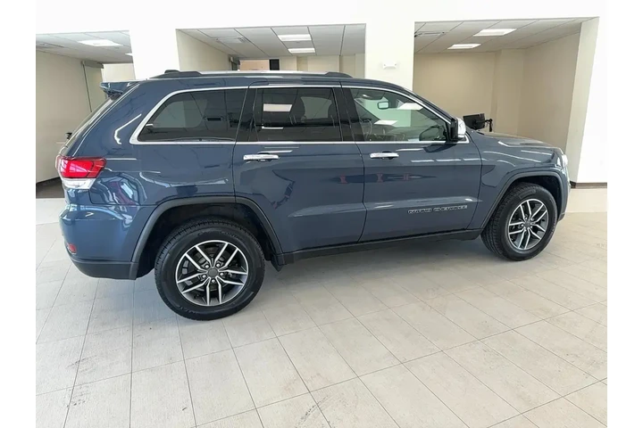 $20747 : Jeep Grand Cherokee 2021 4x4 image 3
