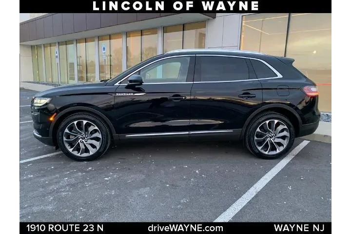 $36994 : Lincoln Nautilus 2022 AWD Re image 2