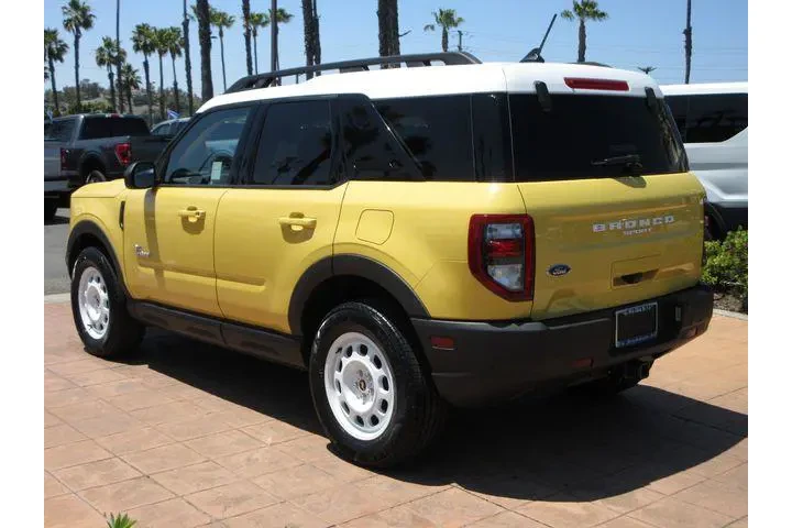 $37499 : Ford Bronco Sport 2023 AWD H image 2