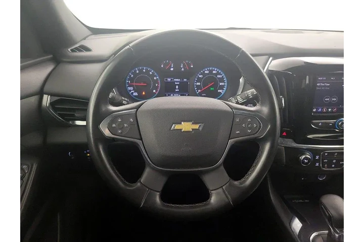 $27998 : Chevrolet Traverse 2023 LT C image 10
