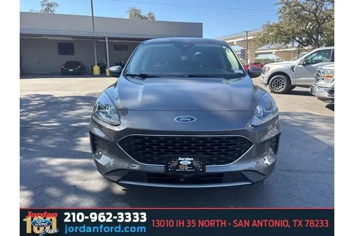 $17721 : Ford Escape 2021 SE 4dr SUV image 2