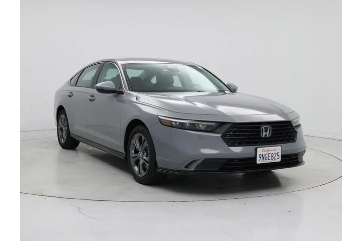 $32998 : Honda Accord Hybrid 2024 EX- image 1