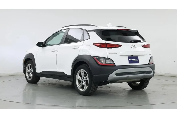 $19998 : Hyundai KONA 2022 AWD SEL 4d image 2