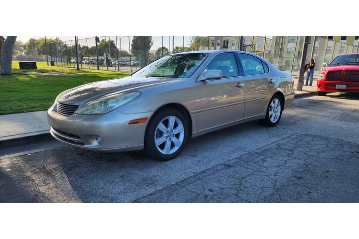 $1650 : VENDO LEXUS ES330 image 4
