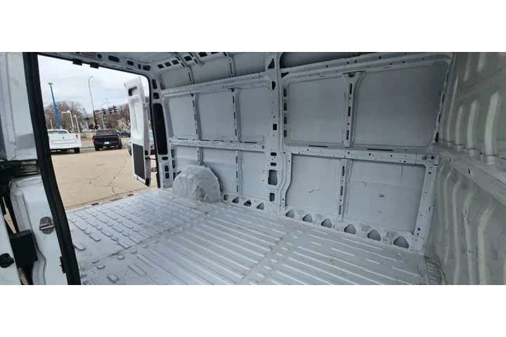 $23990 : 2023 RAM ProMaster 2500 159 WB image 10