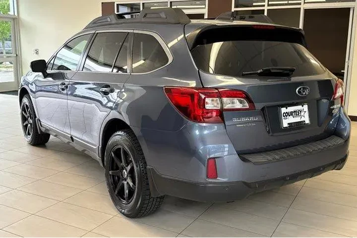 $21911 : Subaru Outback 2017 AWD 2.5i image 6