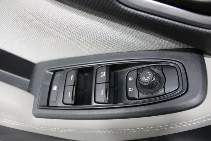 $22951 : Subaru Forester 2021 AWD Bas image 7