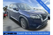 Nissan Pathfinder 2022 S 4dr en Charleston