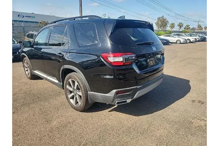 $38991 : Honda Pilot 2023 Touring 4dr image 10