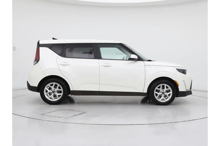 $17998 : Kia Soul 2023 LX 4dr Crossov image 7