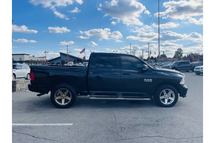 $12850 : 2018 RAM 1500 Tradesman image 9