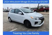 Mitsubishi Mirage 2024 ES 4d